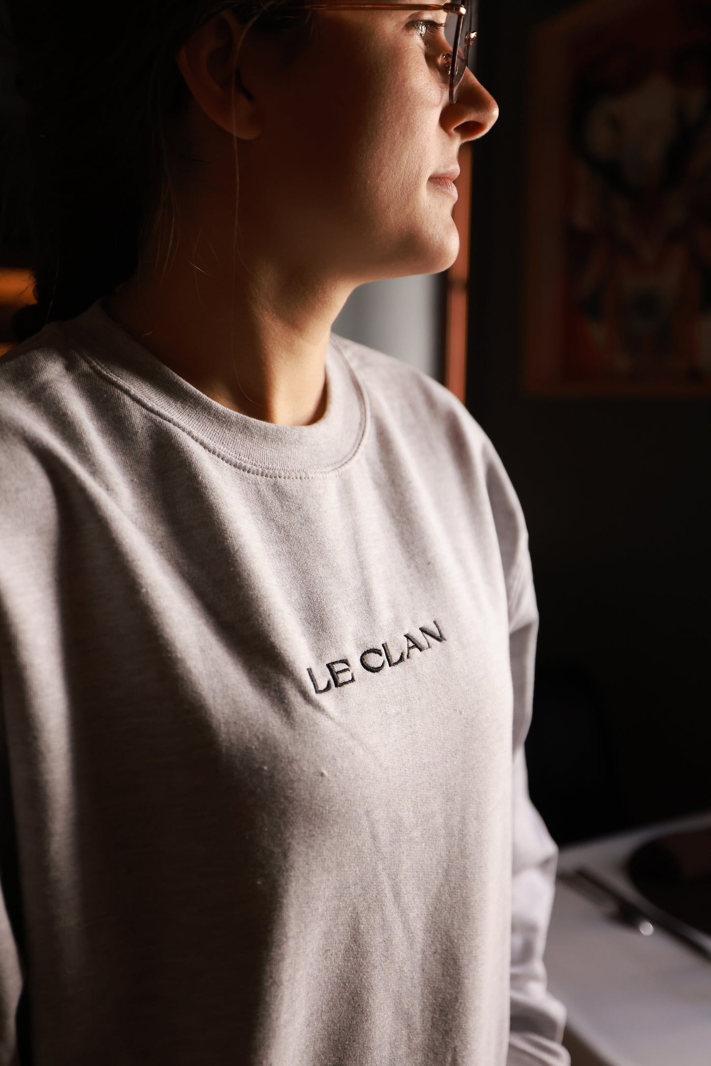 LECLAN Crewneck